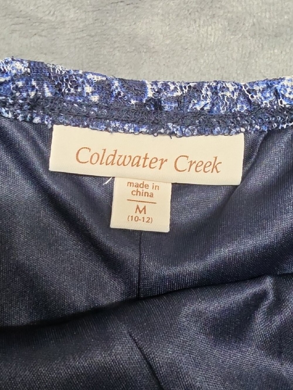 Coldwater Creek Navy Blue Floral A-Line Skirt sz Med - Picture 2 of 8